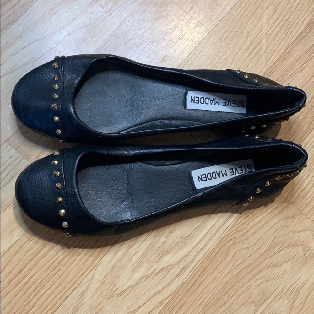 Back Steve Madden Ballet Flats with Gold studs